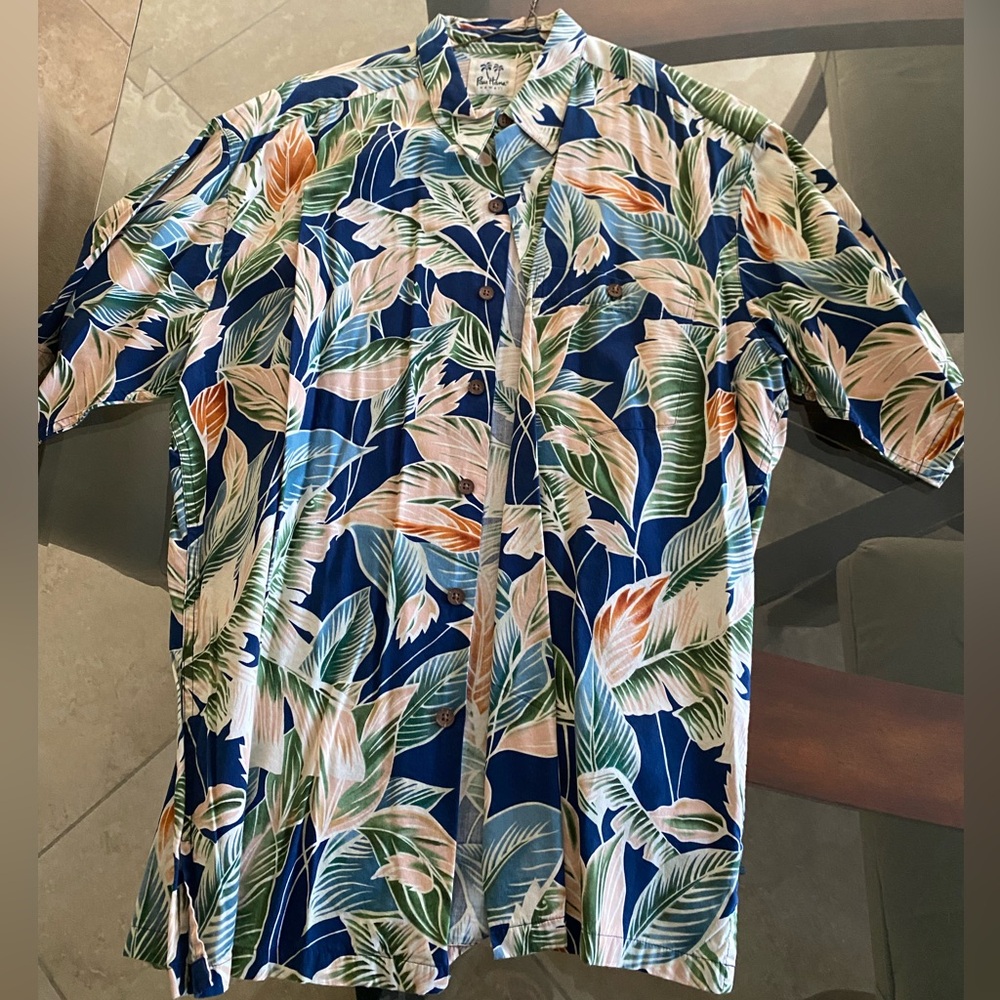 Pau Hana button down mens large